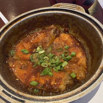 Hien Thanh Restaurant - Cá kho tô (Vietnamese braised caramelized catfish) - Vietnamese Near Me - Westminster, California Hien Thanh Restaurant - Cá kho tô (Vietnamese braised caramelized catfish) - Vietnamese Near Me - Westminster, California