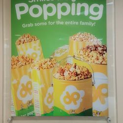 Doc Popcorn - Springfield - Smiles are indeed popping in Battlefield Mall!