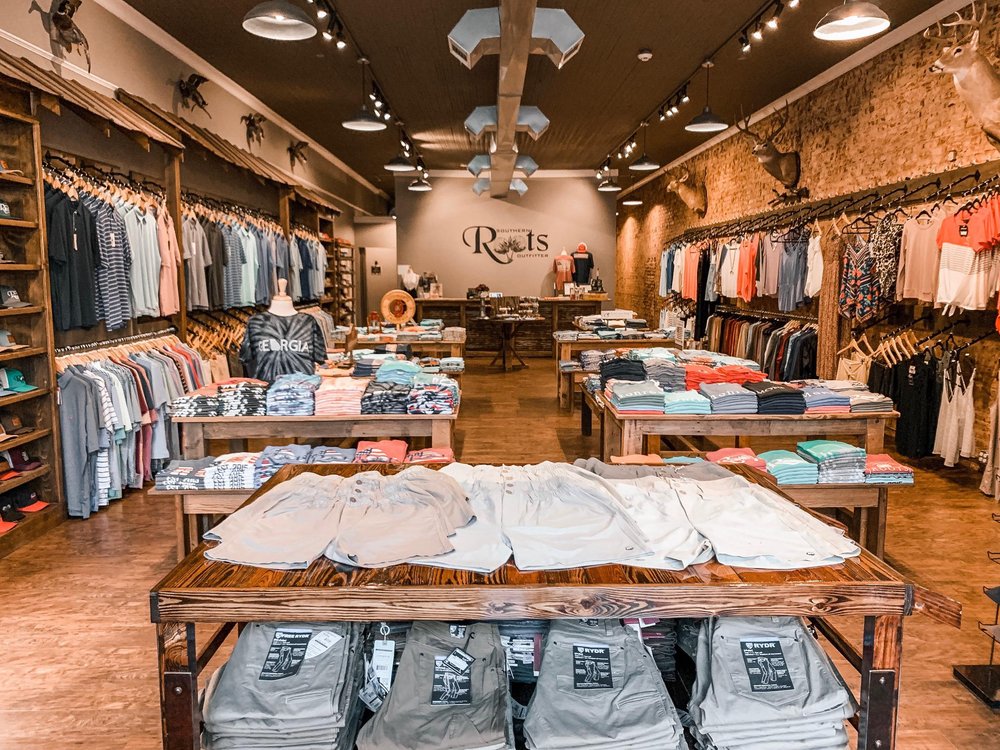 Southern Roots Outfitter Logo