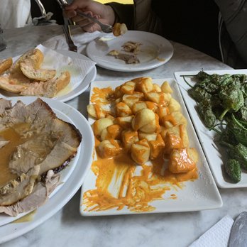 Bagoa - Adding in the peppers! - Bars Near Me - Barcelona, B