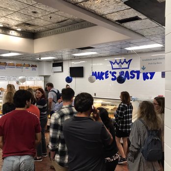Mike's Pastry - Bakeries Near Me - Boston, Massachusetts