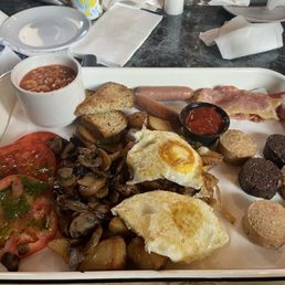 Irish Breakfast and mimosa flight for the win!! Yum
