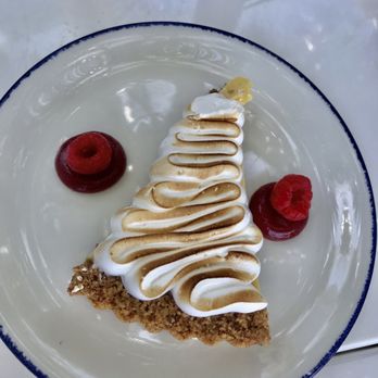 Lucky Shuck - Key lime pie cool yummy great crust - Seafood Near Me - Jupiter, Florida Lucky Shuck - Key lime pie cool yummy great crust - Seafood Near Me - Jupiter, Florida