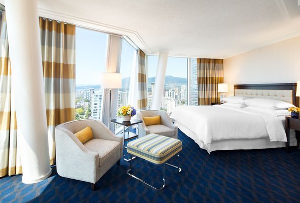 Sheraton Vancouver Wall Centre by null