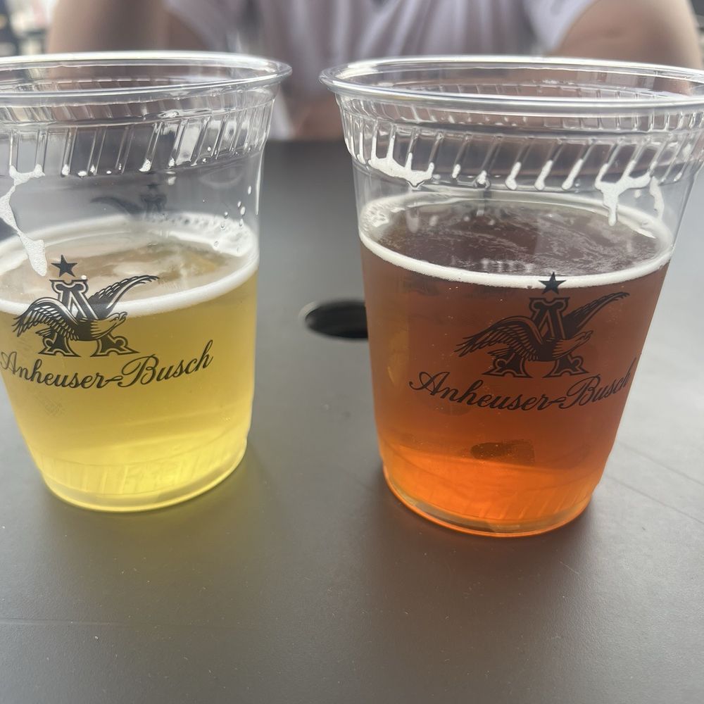 Grant's Farm - Free beer - Attraction Farms Near Me - St. Louis, Missouri