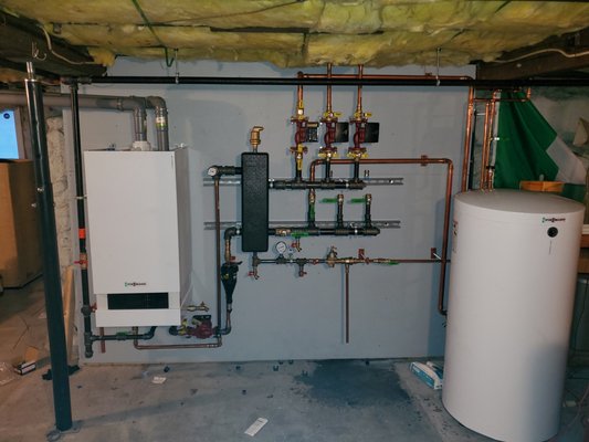 Connerney Plumbing Logo