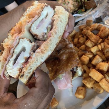 Bistro Cafe - Breakfast & Brunch Near Me - Miami, Florida