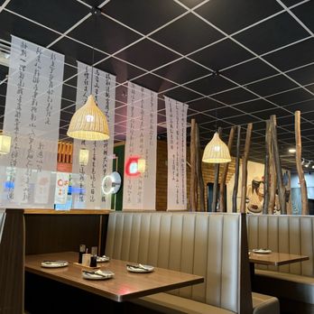 Serious Sanji - Restaurant seating, interior - Dim Sum Near Me - Miami, Florida Serious Sanji - Restaurant seating, interior - Dim Sum Near Me - Miami, Florida