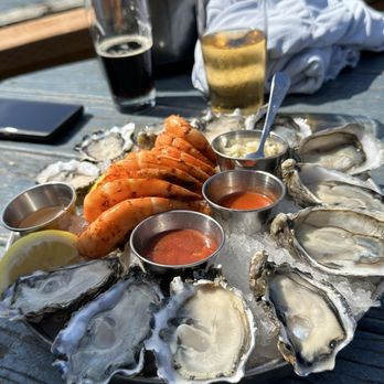 Taylor Shellfish Farms - Oysters! - Seafood Markets Near Me - Bow, Washington Taylor Shellfish Farms - Oysters! - Seafood Markets Near Me - Bow, Washington