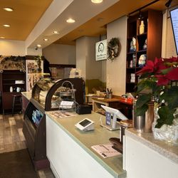 Dear Han Cafe