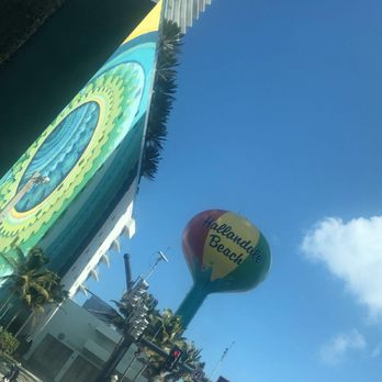 Hallandale Beach - Vibes galore - Beaches Near Me - Hallandale Beach, Florida