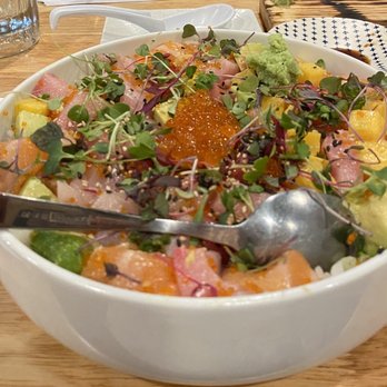 Owada - Chirashi combo - Sushi Bars Near Me - San Carlos, California Owada - Chirashi combo - Sushi Bars Near Me - San Carlos, California