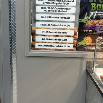 Philly Pretzel Factory - Bakeries Near Me - Broomall, Pennsylvania