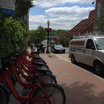 Capital Bikeshare - A bikeshare kiosk in Georgetown - Bike Sharing Near Me