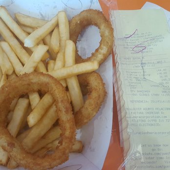 Johnny Rockets - overpriced. ordered large fries & onion rings and got 3 onion rings and abt 20-30 fries cost 144 mxn=8 usd. taste bland,no seasoning. - Burgers Near Me - Cancún, ROO Johnny Rockets - overpriced. ordered large fries & onion rings and got 3 onion rings and abt 20-30 fries cost 144 mxn=8 usd. taste bland,no seasoning. - Burgers Near Me - Cancún, ROO