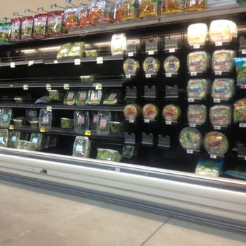 H-E-B - Empty shelves everywhere! Not 1 banana in the store:( - Grocery Near Me - League City, Texas H-E-B - Empty shelves everywhere! Not 1 banana in the store:( - Grocery Near Me - League City, Texas