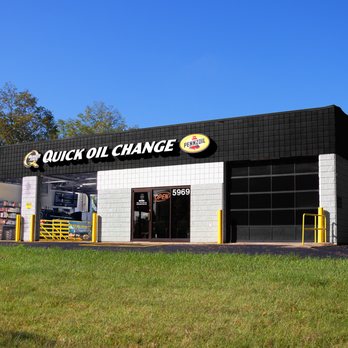 Performance Plus Quick Oil Change - Performance Plus Quick Oil Change Kentwood, MI - Oil Change Stations Near Me - Kentwood, Michigan