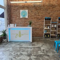 Young Wellness - Lobby
