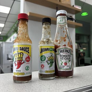 Kneller’s Delicatessen & Appetizing - Delis Near Me - Tucson, Arizona