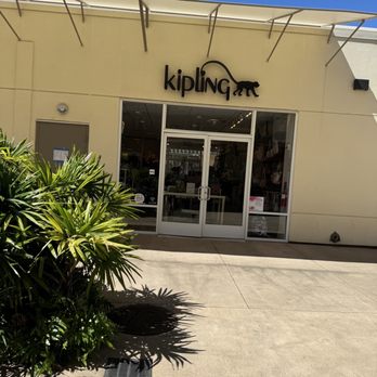 Kipling - Outlet Stores Near Me - Waipahu, Hawaii Kipling - Outlet Stores Near Me - Waipahu, Hawaii