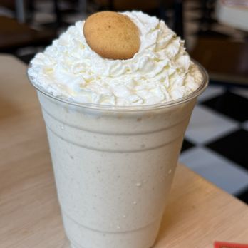 Hotbirds - Banana pudding milkshake - Chicken Shop Near Me - Princeton, New Jersey