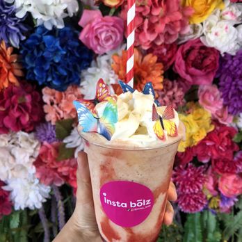 Insta Bolz - Strawberry lemonade - Juice Bars & Smoothies Near Me - Ottawa, Ontario