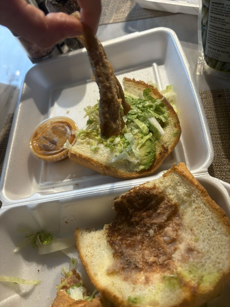 Tortas Y Pupusas Michuacana