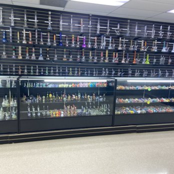 Fresno Smoke House - Glass and more - Vape Shops Near Me - Fresno, California Fresno Smoke House - Glass and more - Vape Shops Near Me - Fresno, California
