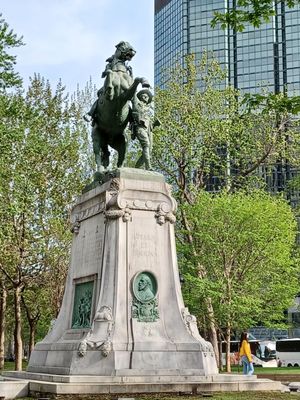 Dorchester Square by null