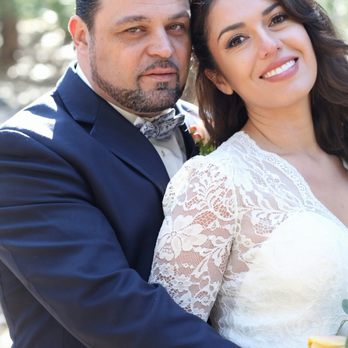 Arrowhead Pine Rose Cabins - Our wedding in at Arrowhead Pine Rose Cabins. - Venues & Event Spaces Near Me - Twin Peaks, California