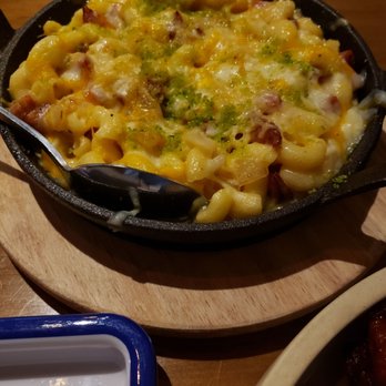 District - Chorizo Mac & Cheese - Cocktail Bars Near Me - Los Angeles, California