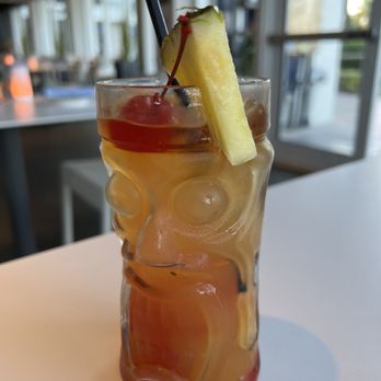 Sonesta Fort Lauderdale Beach - Happy hour drink, so good! - Caribbean Near Me - Fort Lauderdale, Florida Sonesta Fort Lauderdale Beach - Happy hour drink, so good! - Caribbean Near Me - Fort Lauderdale, Florida