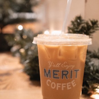Merit Coffee - Mexican Vanilla Latte ~ Iced - Coffee & Tea Near Me - Shavano Park, Texas