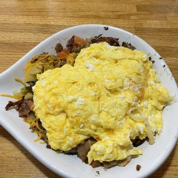 Blueberry Hill Pancake House - Skillet - American Near Me - Indianapolis, Indiana