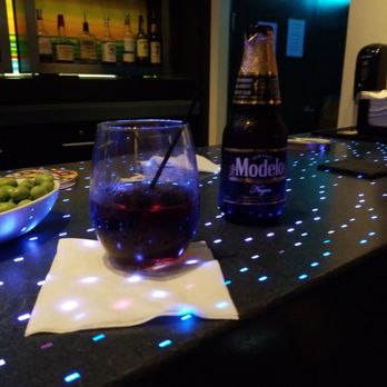 W XYZ Bar - Cocktail Bars Near Me - Brooklyn, New York W XYZ Bar - Cocktail Bars Near Me - Brooklyn, New York