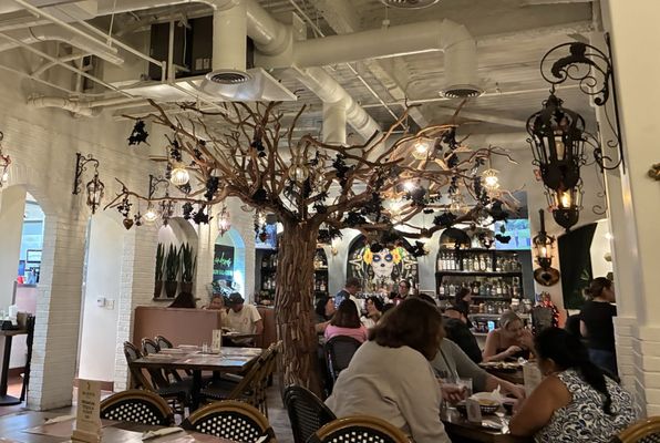 Landeros Mexican Grill + Cantina by null