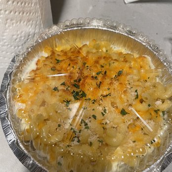 Oliver's Astoria - Mac & Cheese more milky than cheesy - New American Near Me - Astoria, New York Oliver's Astoria - Mac & Cheese more milky than cheesy - New American Near Me - Astoria, New York