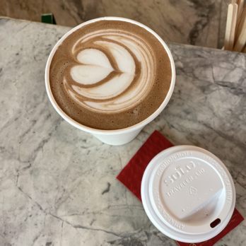 La Colombe - Mocha Latte - Coffee & Tea Near Me - Philadelphia, Pennsylvania La Colombe - Mocha Latte - Coffee & Tea Near Me - Philadelphia, Pennsylvania