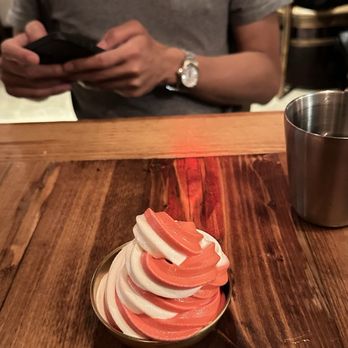Golden HOF - Cereal milk soft serve and strawberry sorbet soft serve - Korean Near Me - New York, New York Golden HOF - Cereal milk soft serve and strawberry sorbet soft serve - Korean Near Me - New York, New York