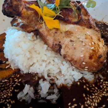 Viaje - Chicken mole - Mexican Near Me - Long Beach, California