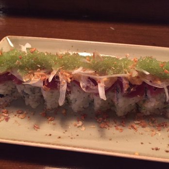 Japengo - Blackened Ahi roll - Asian Fusion Near Me - Lahaina, Hawaii