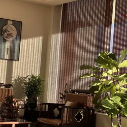 The One Foot Reflexology - Nice waiting space