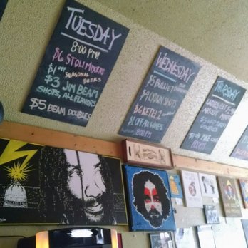 The Backyard - Daily specials - Bars Near Me - Milwaukee, Wisconsin