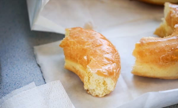 Linda's Donuts by null