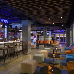 W XYZ Bar - New South Miami/Dadeland Bar. Daily Happy Hour 5pm-7pm.