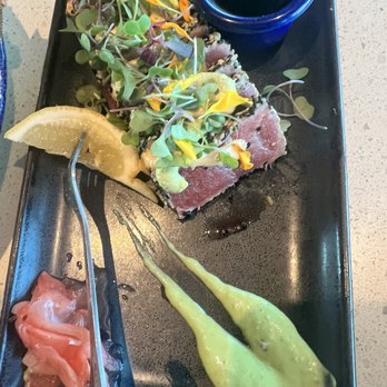 Oliver's Rooftop - SESAME CRUSTED TUNA - New American Near Me - Erie, Pennsylvania