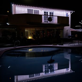 Modern Lightscapes - Reflection in the pool. - Lighting Fixtures & Equipment Near Me - Carlsbad, California Modern Lightscapes - Reflection in the pool. - Lighting Fixtures & Equipment Near Me - Carlsbad, California