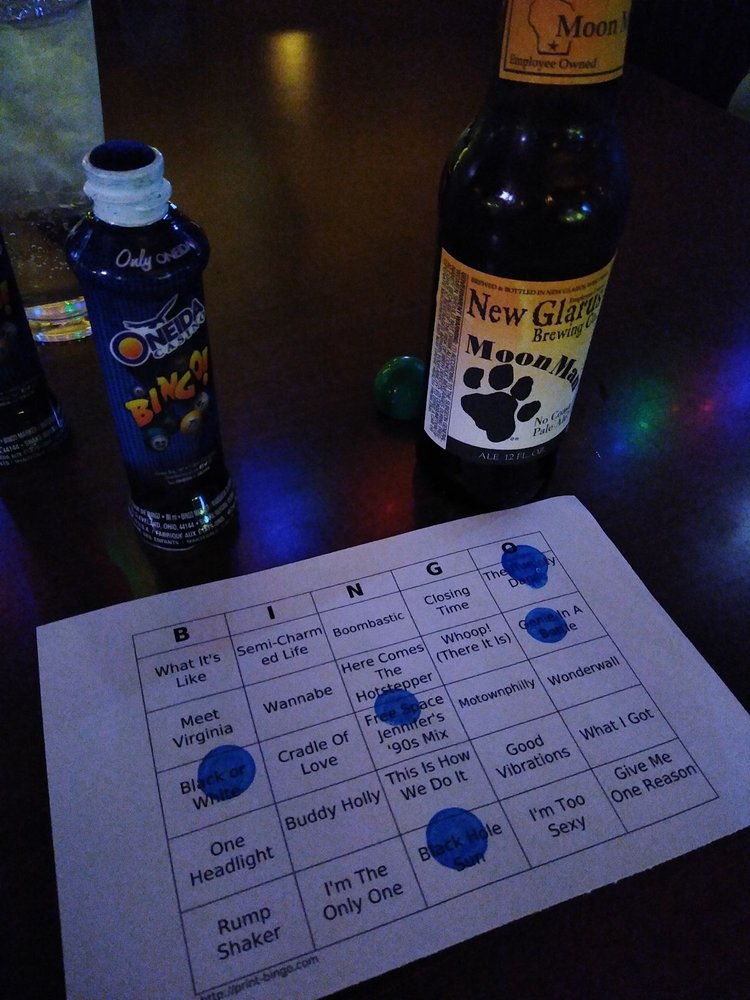 RUMRUNNERS 25 Photos & 28 Reviews 715 S Broadway, Green Bay, Wisconsin Karaoke Phone