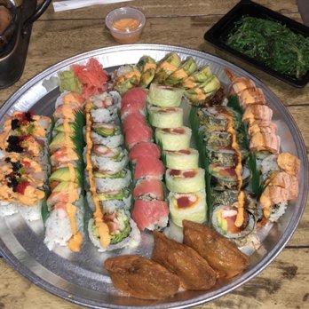 Arigato - All the specialty rolls are excellent. - Sushi Bars Near Me - Edgewater, New Jersey