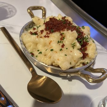 Gordon Ramsay Hell's Kitchen - Baked macaroni and cheese - Steakhouses Near Me - Stateline, Nevada